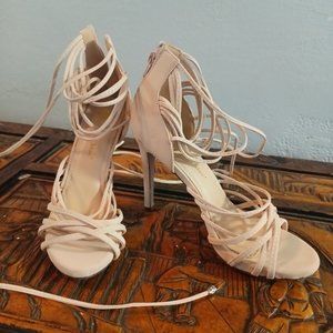 Chase & Chloe Strappy heels